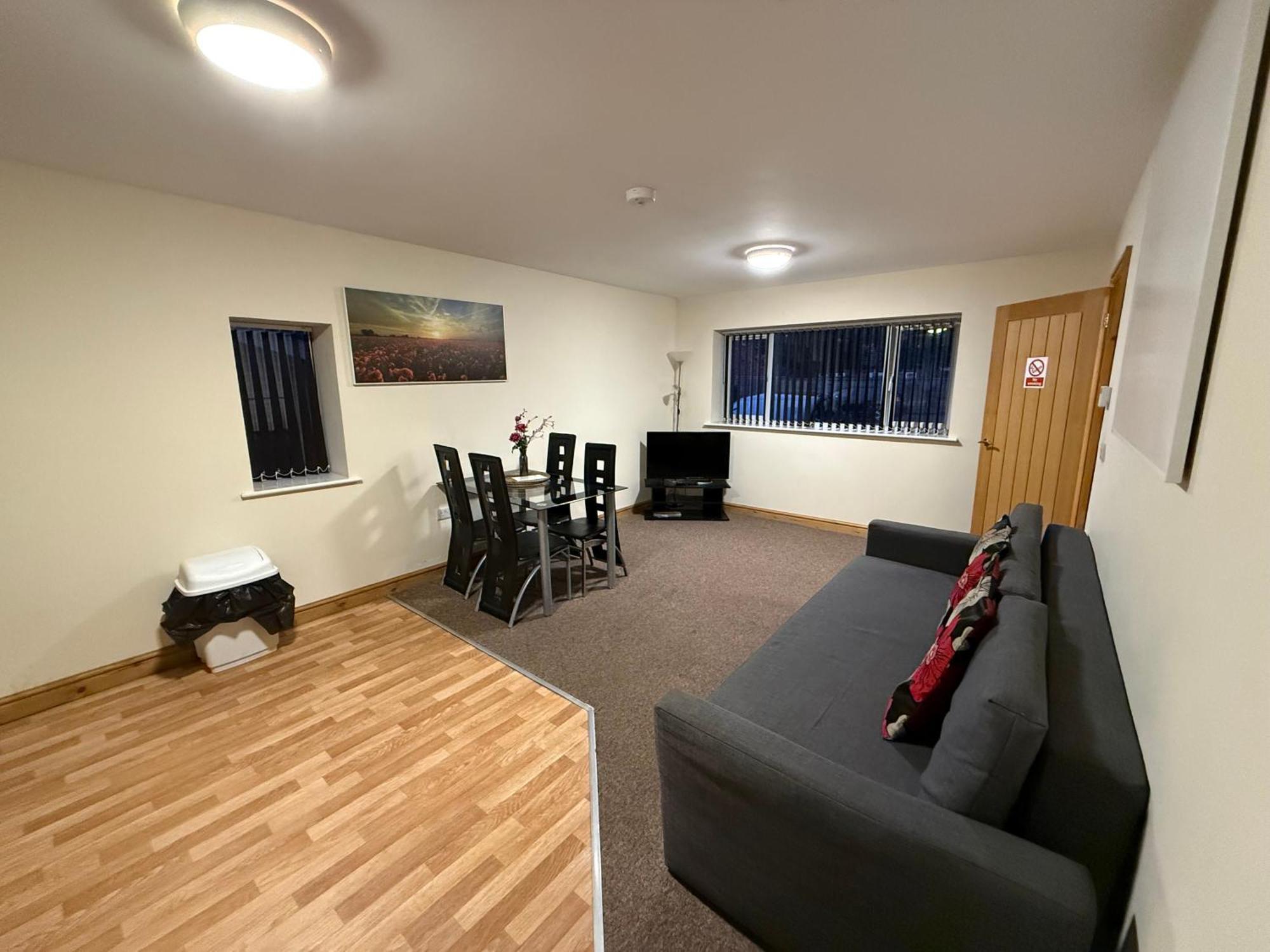 Appleton Apartments Newark upon Trent エクステリア 写真